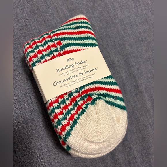 Cozy reading socks - Picture 5 of 6